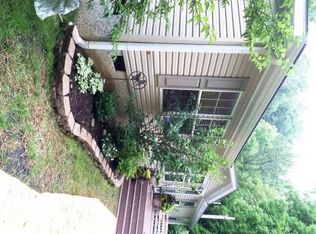 998 Clear Branch Rd, Erwin, TN 37650