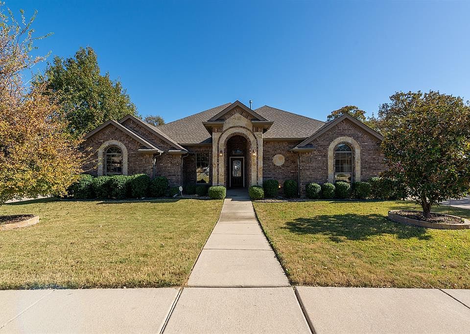 1st image of 12324 Water Oak Dr