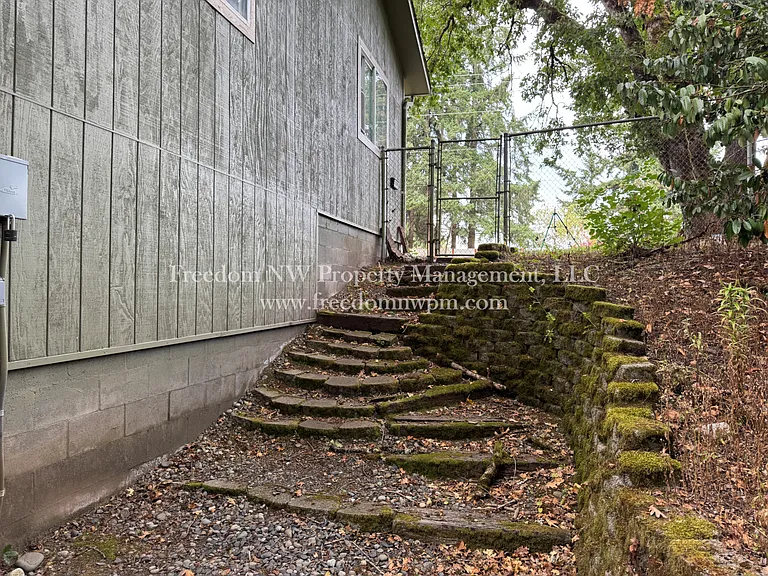 17925 Old Highway 99 SW — Photo 12