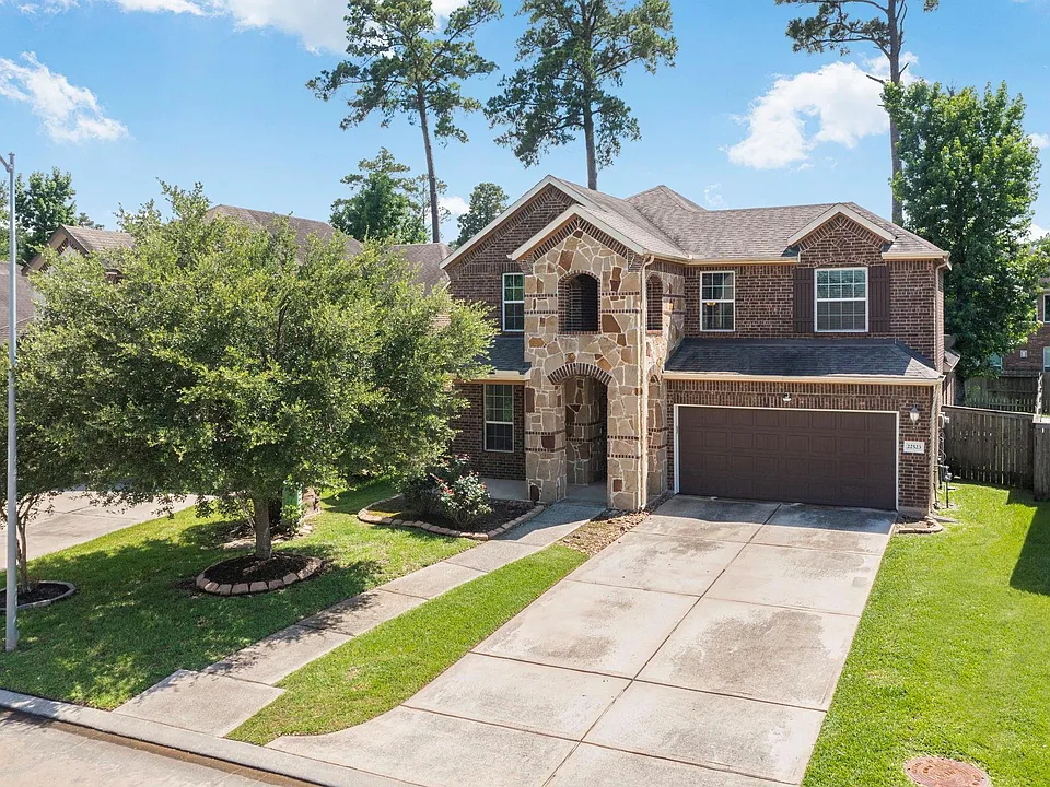 22523 Birch Ridge Meadow Dr