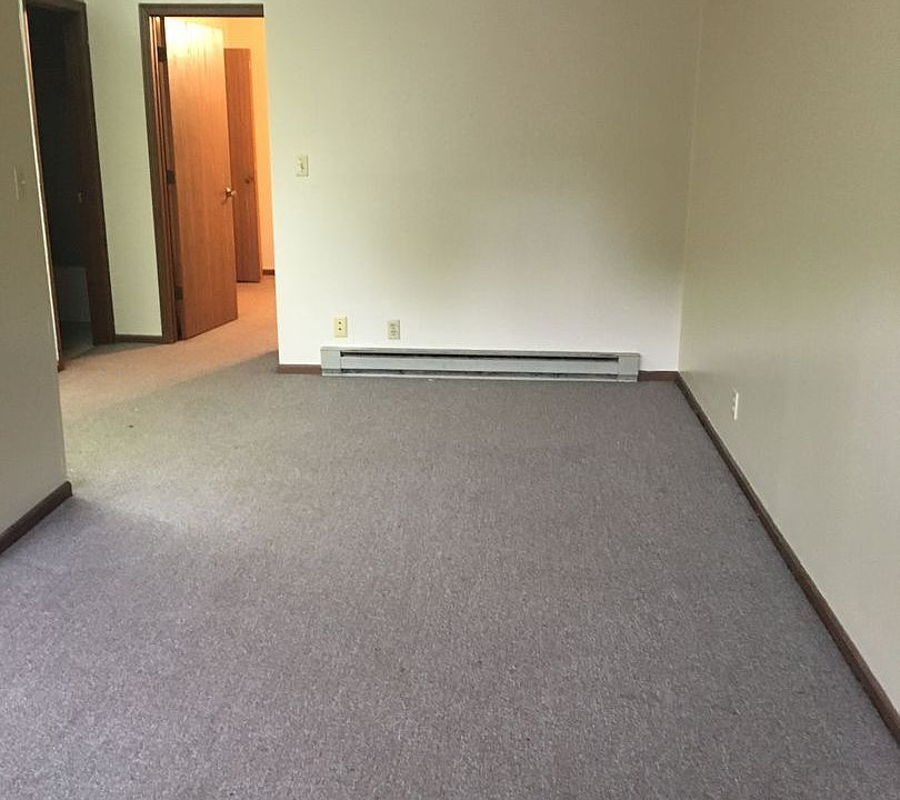 1st image of 414 W Harrison St #4