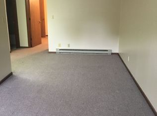 414 W Harrison St #4, Veedersburg, IN 47987