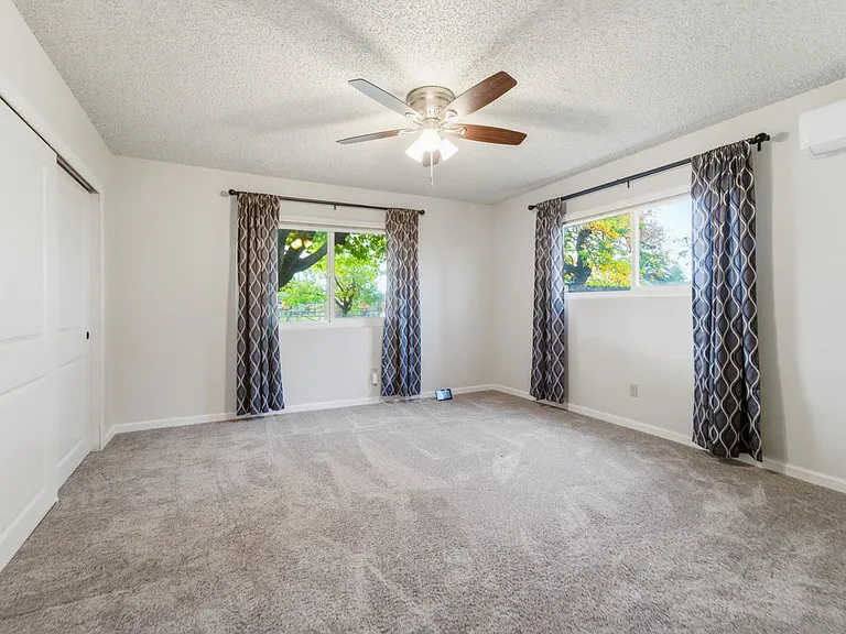 4741 Fleming Way — Photo 26