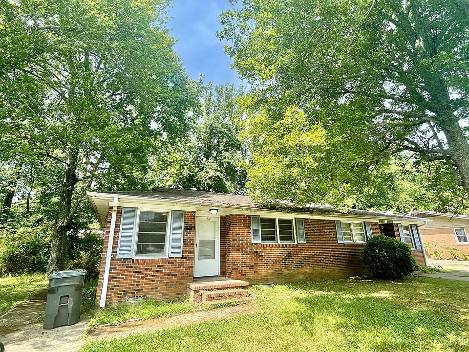 1st image of 1A Lora Ln