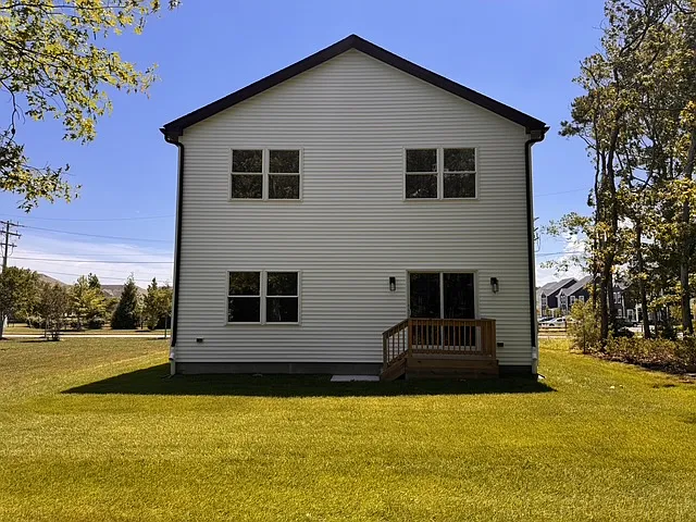 Exterior - Rear