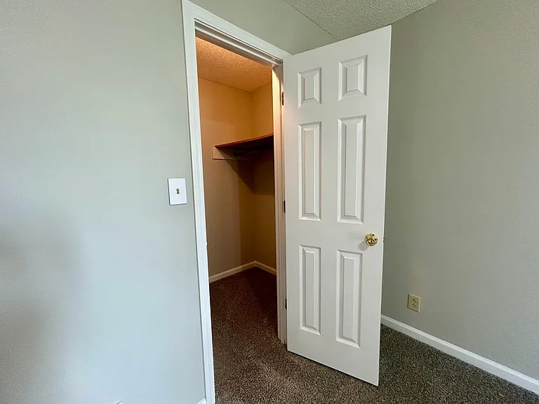 1225 Cobblestone Ln — Photo 27
