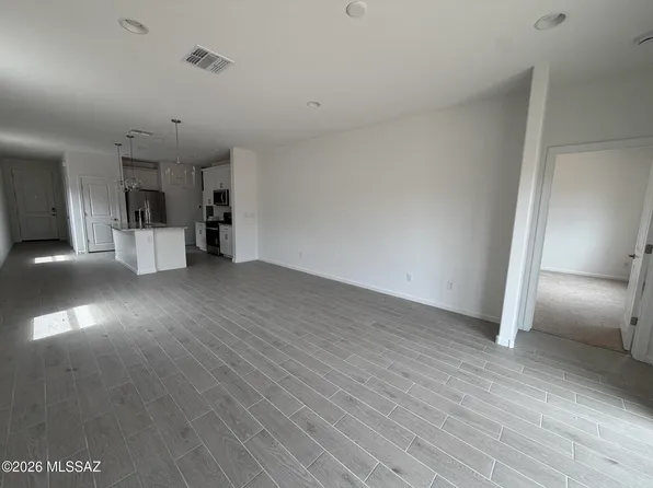 (undisclosed Address), Tucson, AZ 85743