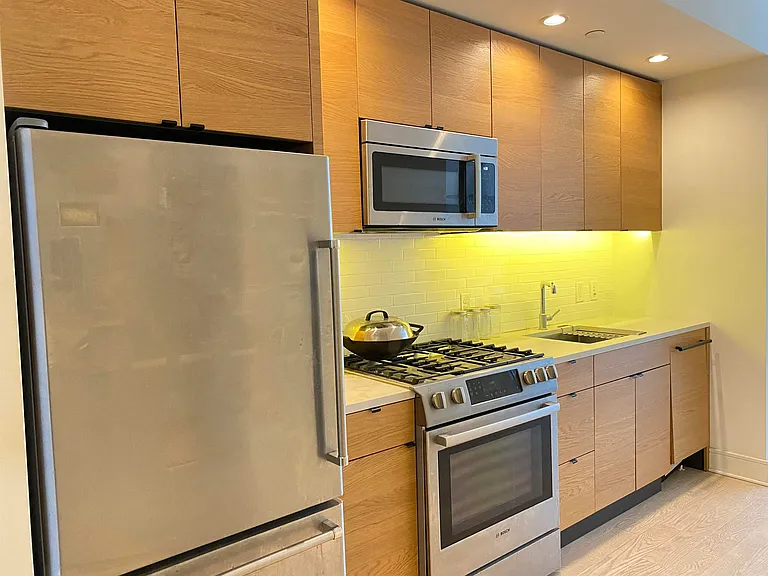 10 Provost St #315 — Photo 8