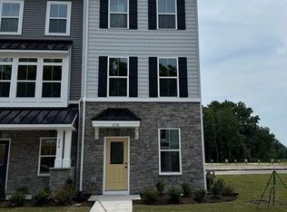 250 Falcon Ave, Portsmouth, VA 23701