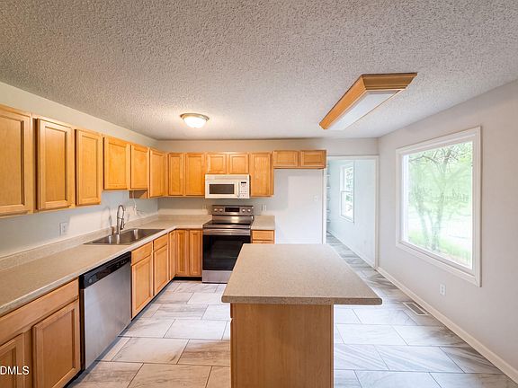 2nd image of 2108 Jordan Cabin Rd