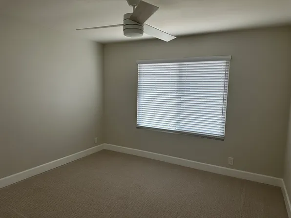18 Calandria, Irvine, CA 92620