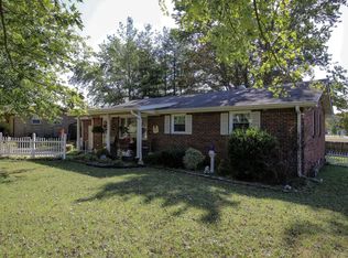 2168 Old Greenbrier Pike, Greenbrier, TN 37073