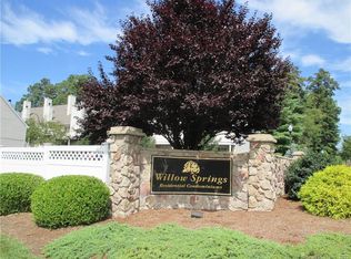 177 Willow Spgs UNIT 177, New Milford, CT 06776