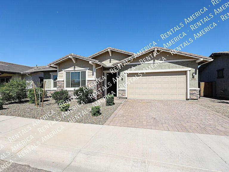 44716 N 44th Ave — Photo 2