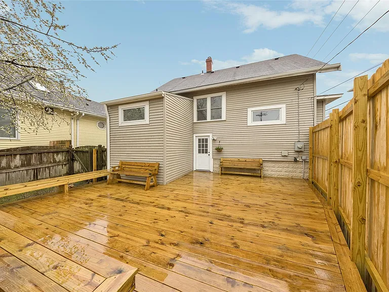 436 Park St — Photo 28