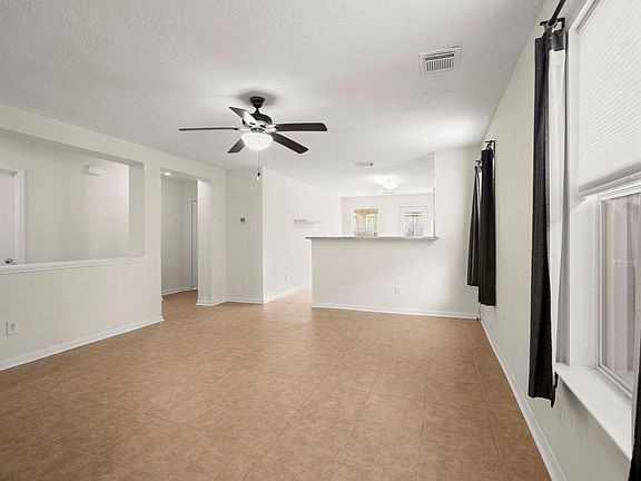 4th image of 3602 Fuller Bluff Dr