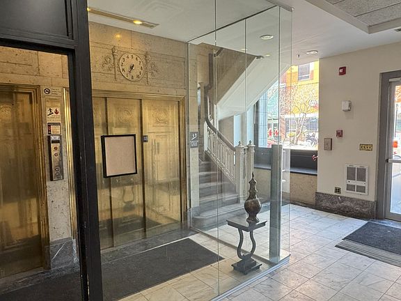 4th image of 329 Main St #8E