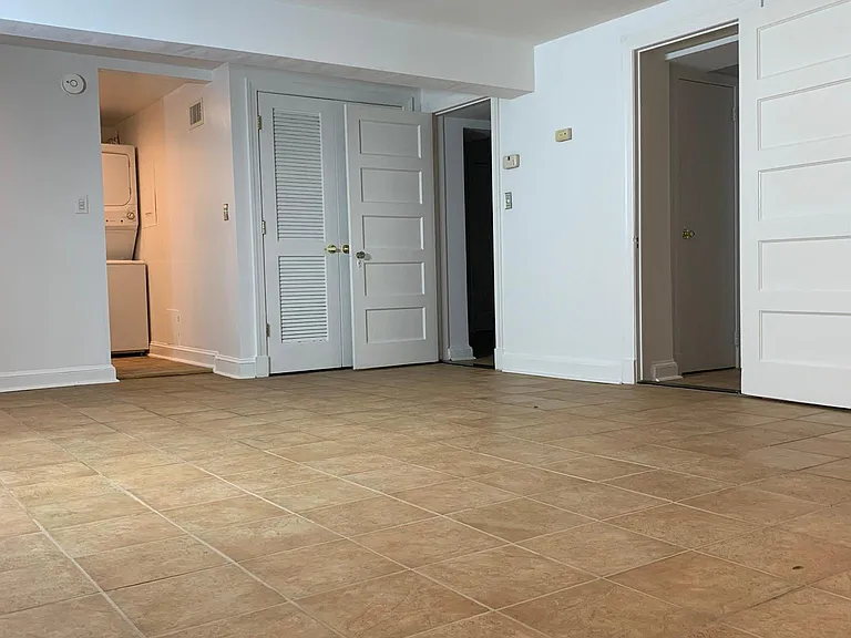 1651 Fuller St NW #G — Photo 5
