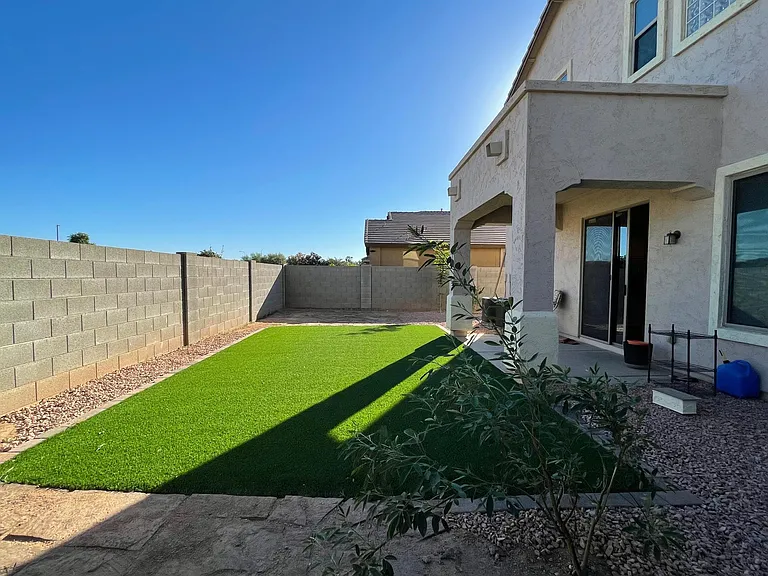 4120 E Torrey Pines Ln — Photo 28