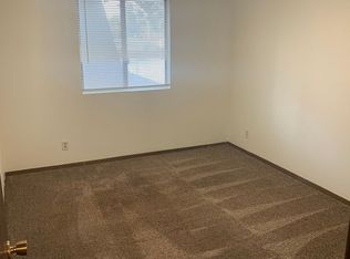 4838 Walker Ave, Lincoln, NE 68504