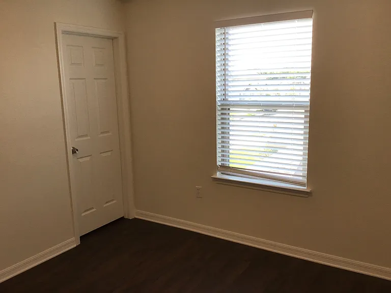 3429 Soaring Dr — Photo 13