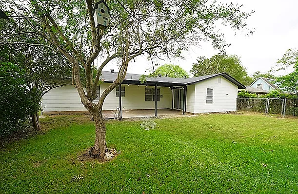 4407 Sun Vista Ln — Photo 27