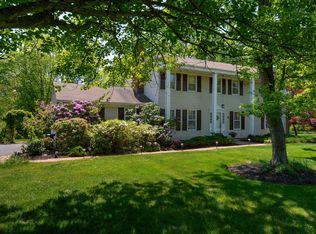 5 Walker Dr, Hillsborough, NJ 08844