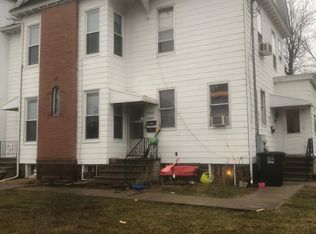 1505 13th Ave, Moline, IL 61265