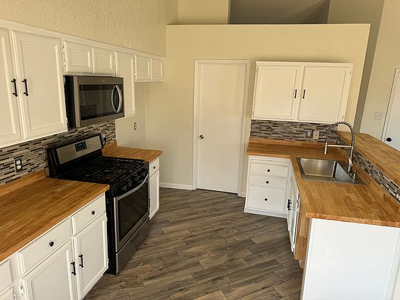 3rd image of 8555 E 25th St