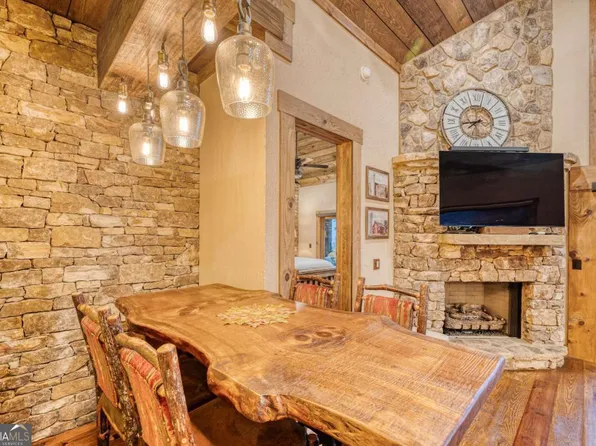 280 Point Of View Rd #15, Blue Ridge, GA 30513
