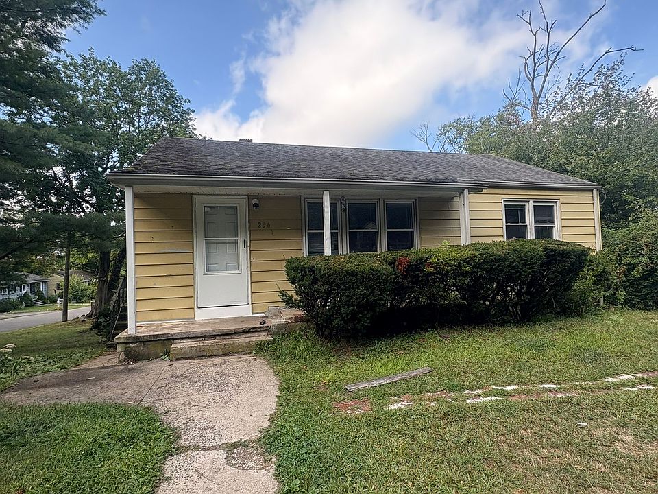 1st image of 236 Fairfax St