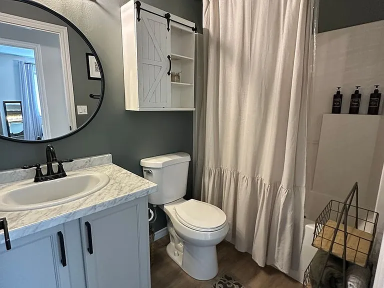 2508 N Ellington St — Photo 24