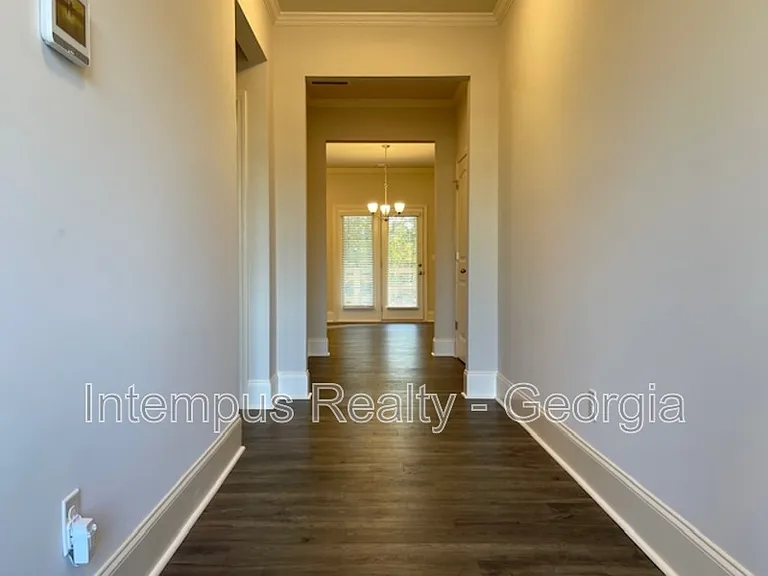 44 Garnet Dr — Photo 4
