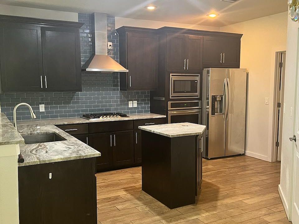 Spacious kitchen