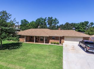 1211 N Indiana St, Weatherford, OK 73096