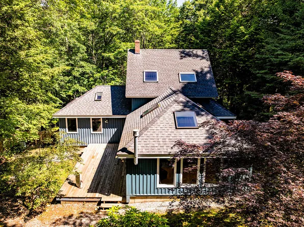 5 Gosses Hill Road, Camden, ME 04843