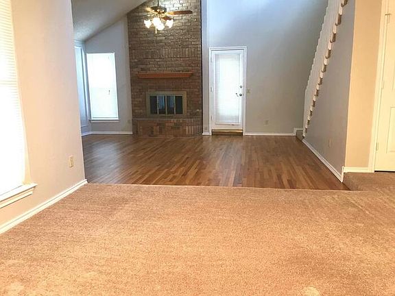 5th image of 1100 Carrington Ct