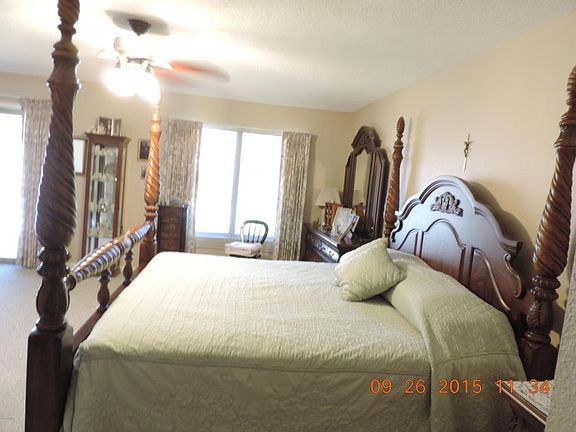 2nd image of 5710 E Gary St