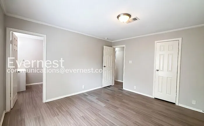 11711 Greenglen Dr — Photo 11