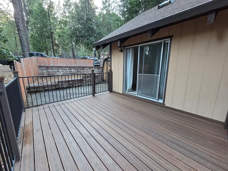 19844 Pine Dr E — Photo 13