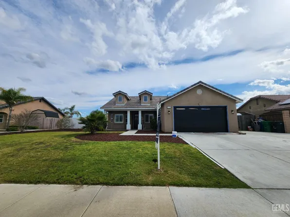 713 Promenade Ct, Shafter, CA 93263