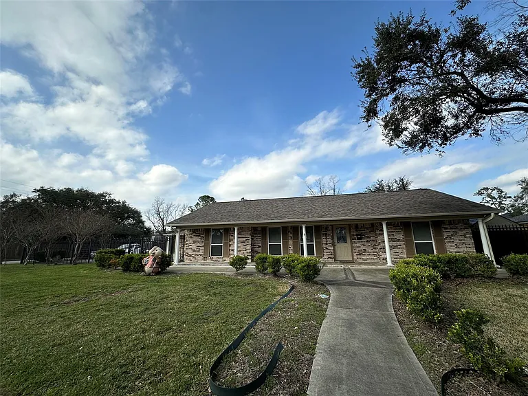 8522 Westview Dr — Photo 33
