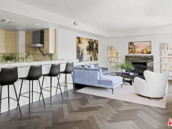 718 N Croft Ave #201, Los Angeles, CA 90069