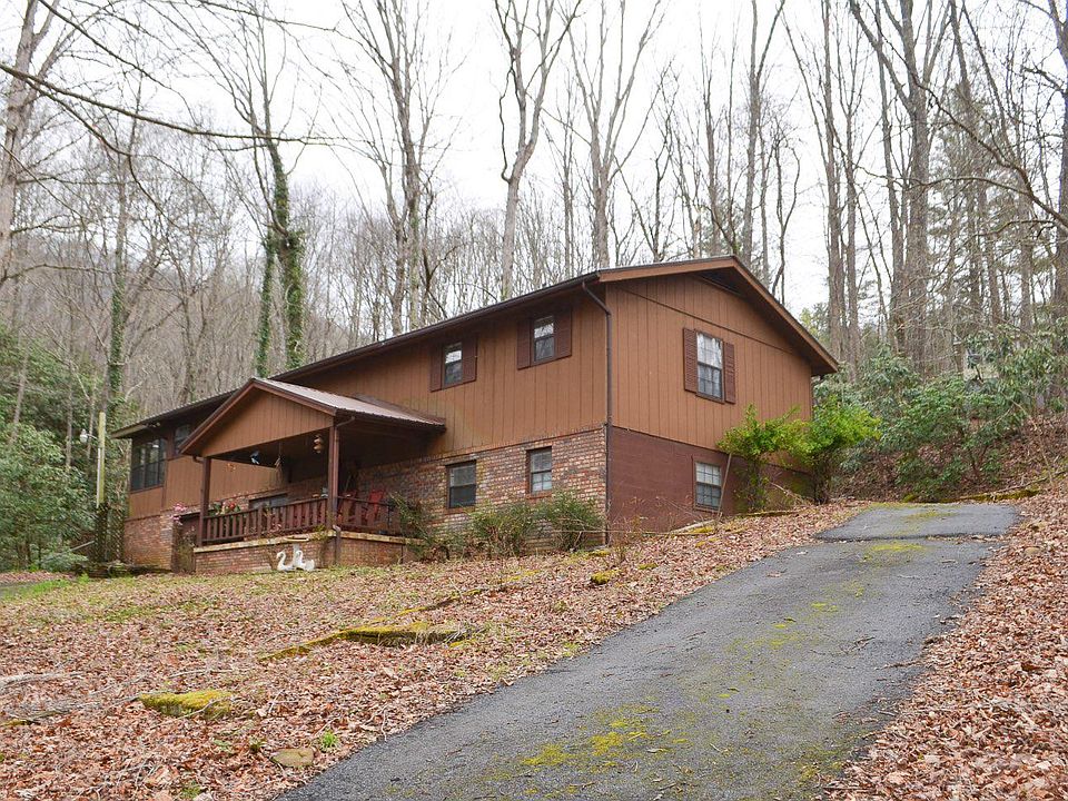 1st image of 4215 White Oak Dr