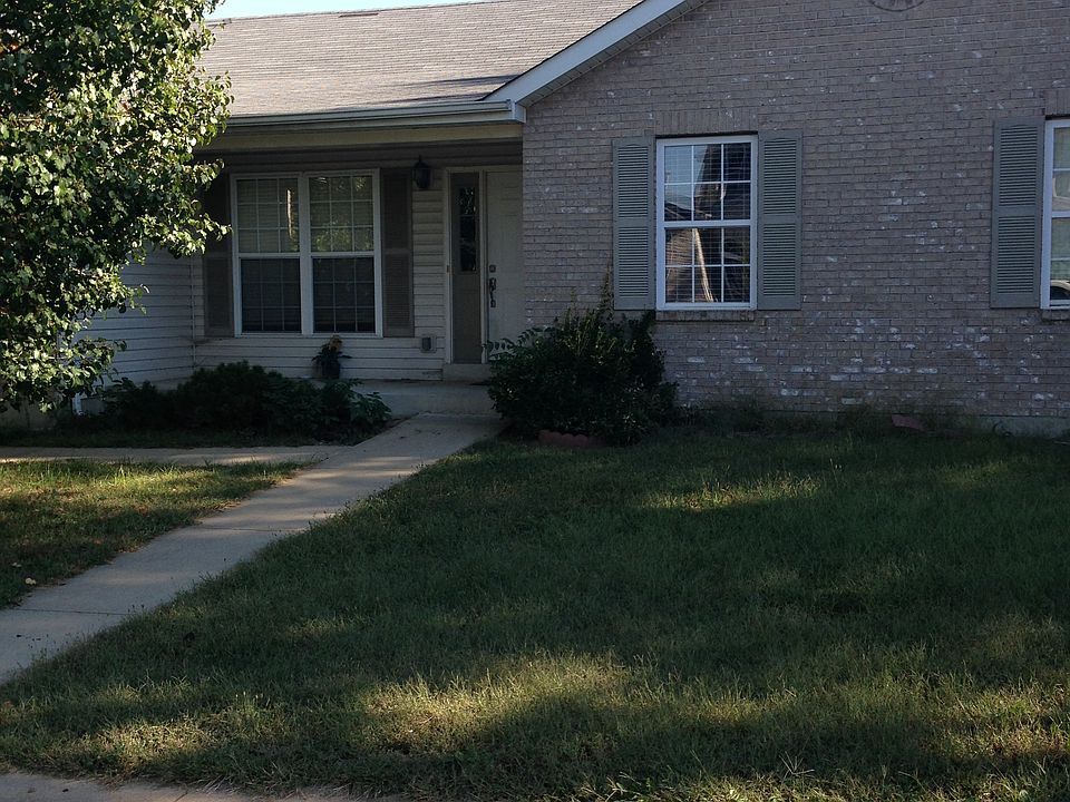 1st image of 3018 Crystal Lake Dr