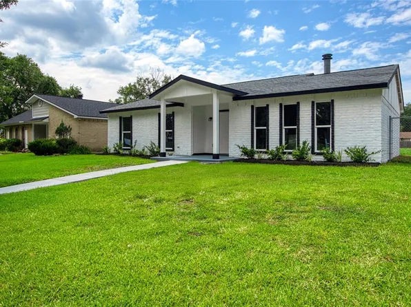 14407 Kemrock Drive, Houston, TX 77049