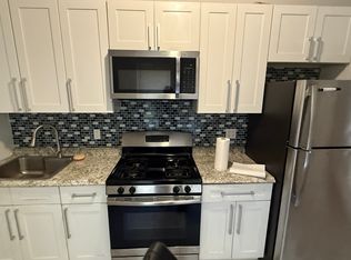 6104 183rd St #5H, Fresh Meadows, NY 11365