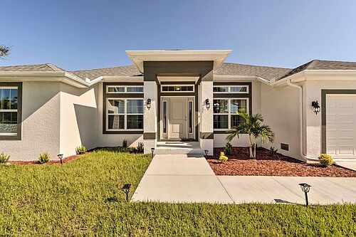 1st image of 15329 Aldama Cir