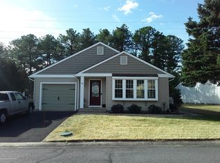 10 Golden Ct #62, Manchester Township, NJ 08759