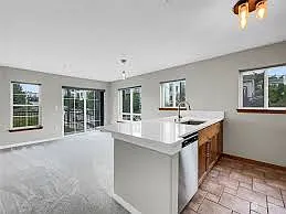 3015 SW Avalon Way #305 — Photo 6